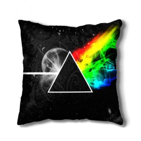 Подушка 3D с принтом PINK FLOYD в Сыктывкаре, наволочка – 100% полиэстер, наполнитель – холлофайбер (легкий наполнитель, не вызывает аллергию). | состоит из подушки и наволочки. Наволочка на молнии, легко снимается для стирки | music | pink floyd | the dark side of the moon | космос | луна | музыка | пинк флойд | призма | рок | треугольник | триангулярная призма