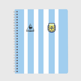 Тетрадь с принтом Форма Марадоны с автографом в Сыктывкаре, 100% бумага | 48 листов, плотность листов — 60 г/м2, плотность картонной обложки — 250 г/м2. Листы скреплены сбоку удобной пружинной спиралью. Уголки страниц и обложки скругленные. Цвет линий — светло-серый
 | Тематика изображения на принте: argentina | barcelona | boys | diego | football | form | maradona | napoli | newells | old | player | sevilla | soccer | uniform | аргентина | барселона | бойз | диего | легенда | марадона | наполи | ньюэллс | олд | севилья | форма | футбол 